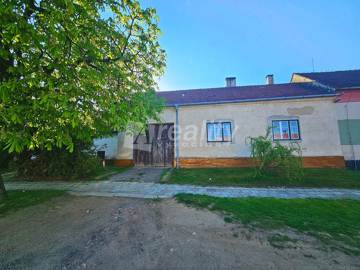 Prodej domu 200 m², pozemek 697 m²