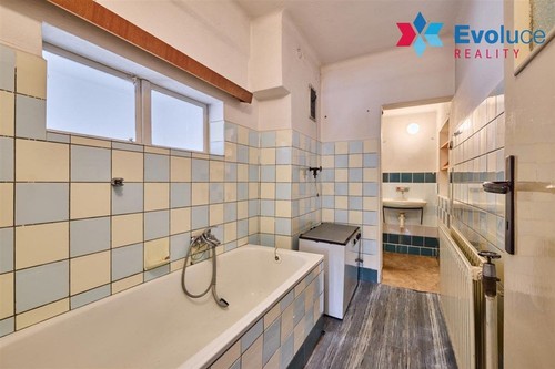 Prodaný dům 195 m², pozemek 1029 m²