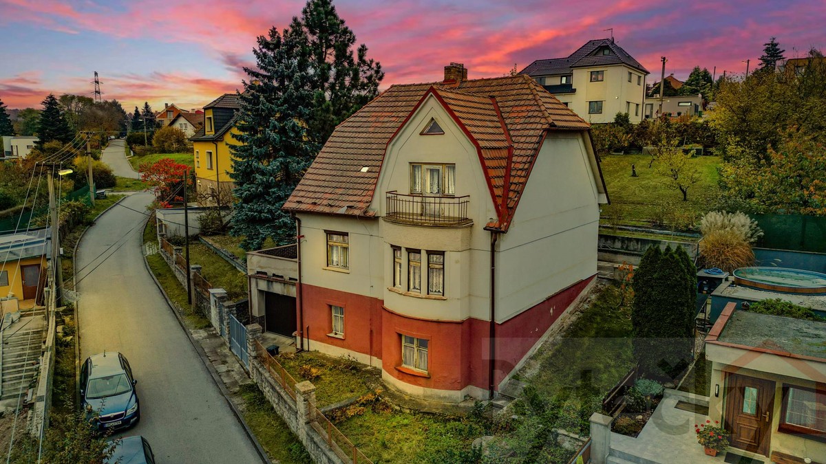 Prodej domu 200 m², pozemek 866 m²