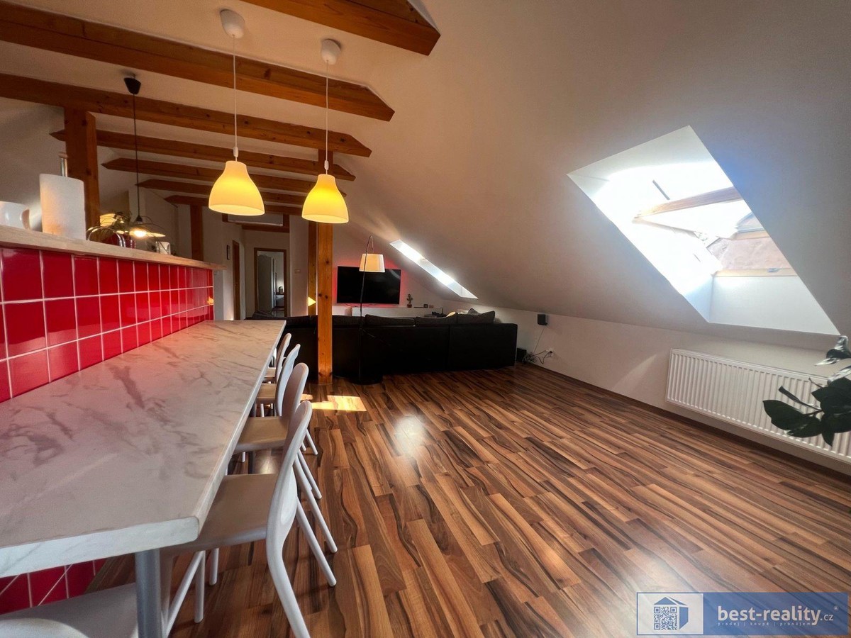 Prodej bytu 4+kk 153 m²