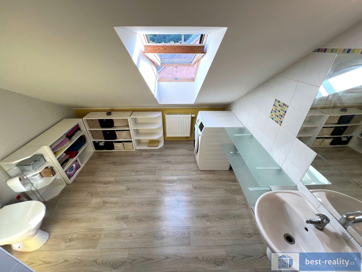 Prodej bytu 4+kk 153 m²