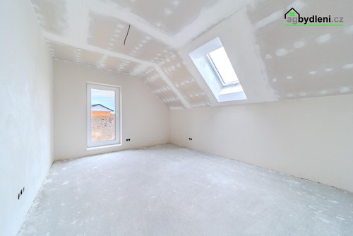 Prodej domu 143 m², pozemek 895 m²