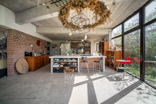 Prodaná vila 229 m², pozemek 1335 m²