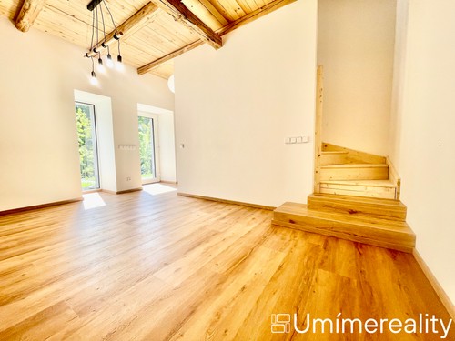 Prodej domu 140 m², pozemek 303 m²