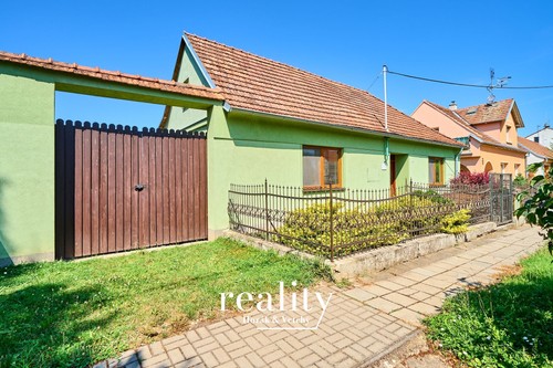 Prodaná chalupa 220 m², pozemek 1698 m²