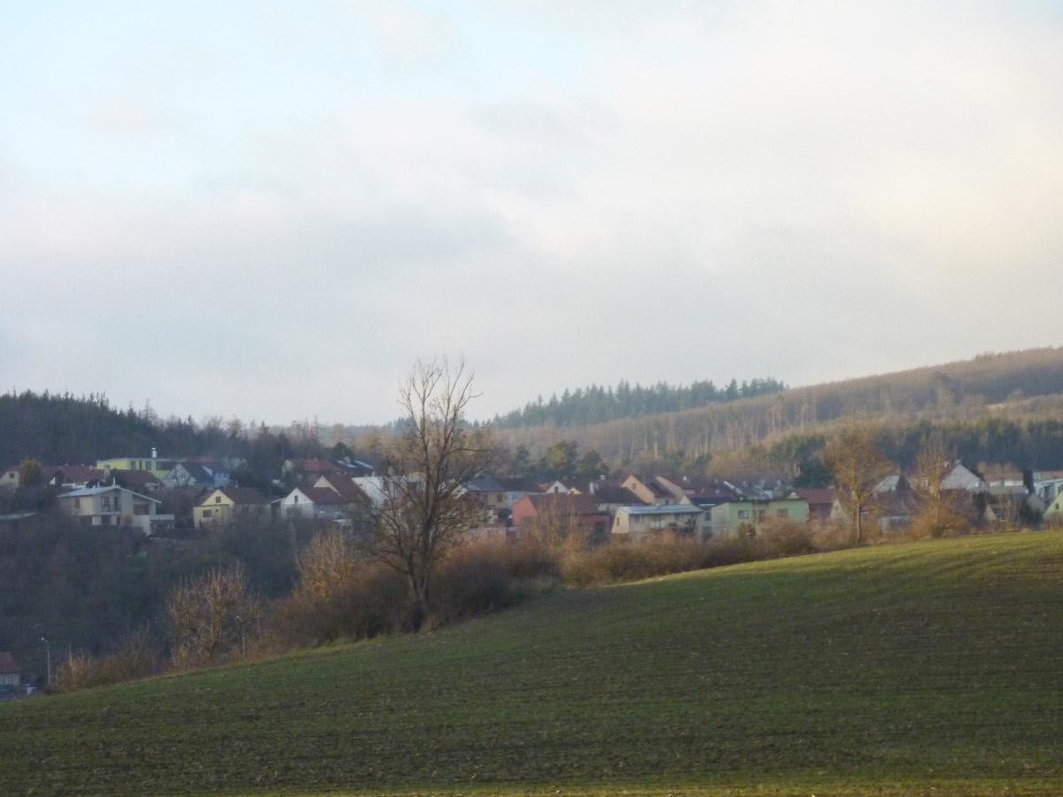 Prodej stavebního pozemku 1100 m²