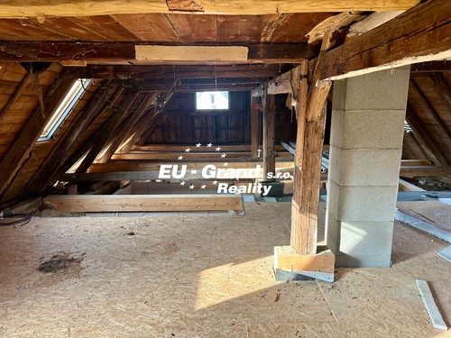 Prodaný dům 200 m², pozemek 1605 m²