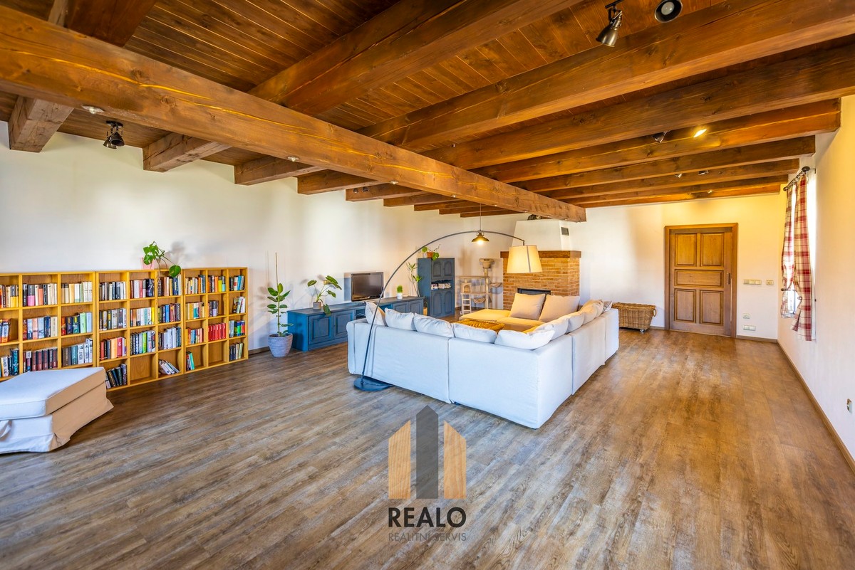 Prodej chalupy 399 m², pozemek 6536 m²