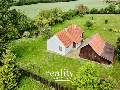 Prodaný dům 322 m², pozemek 9361 m²