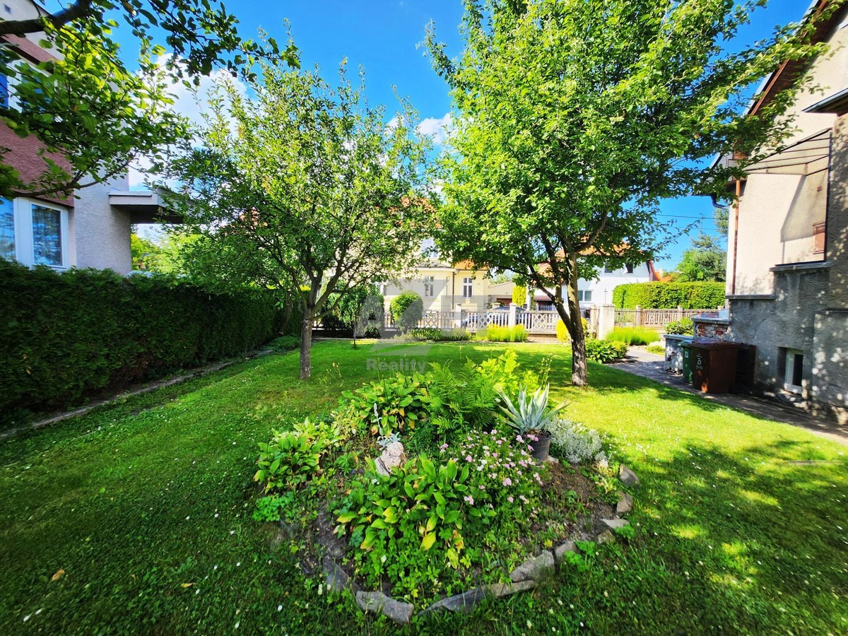 Prodej domu 280 m², pozemek 1031 m²