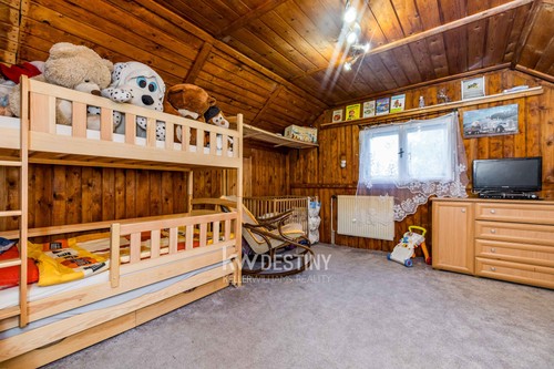 Prodaná chata 111 m², pozemek 305 m²