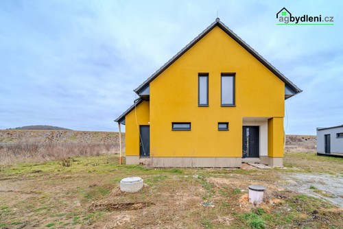 Prodej domu 143 m², pozemek 895 m²