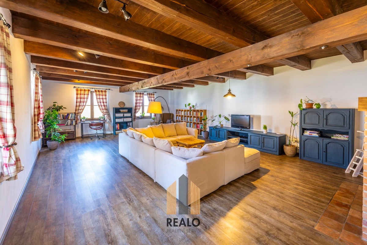 Prodej chalupy 399 m², pozemek 6536 m²