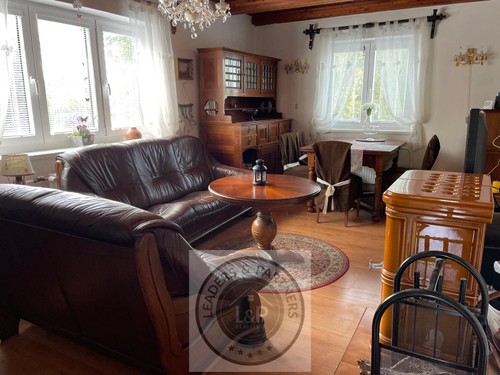 Prodaná chata 200 m², pozemek 1033 m²