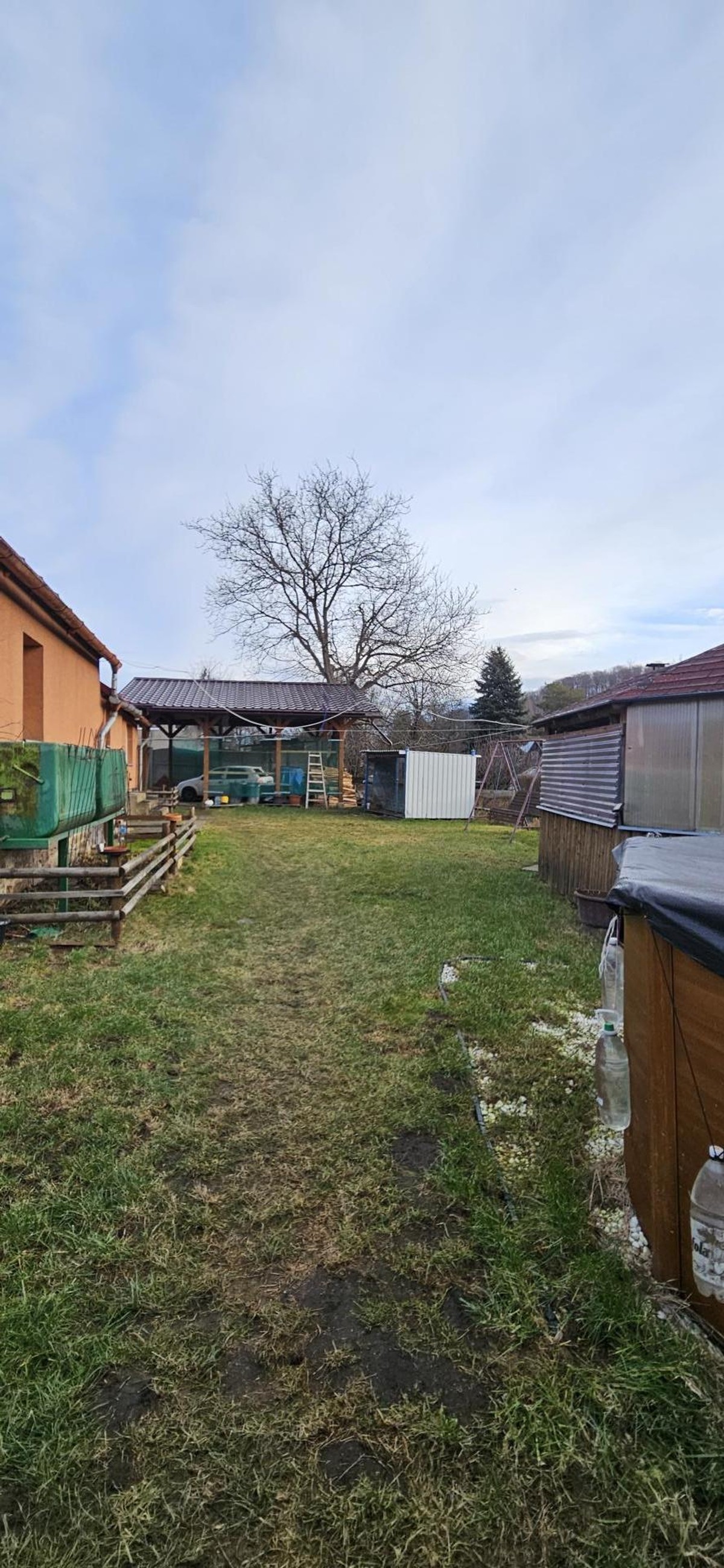Prodej domu 326 m², pozemek 1175 m²