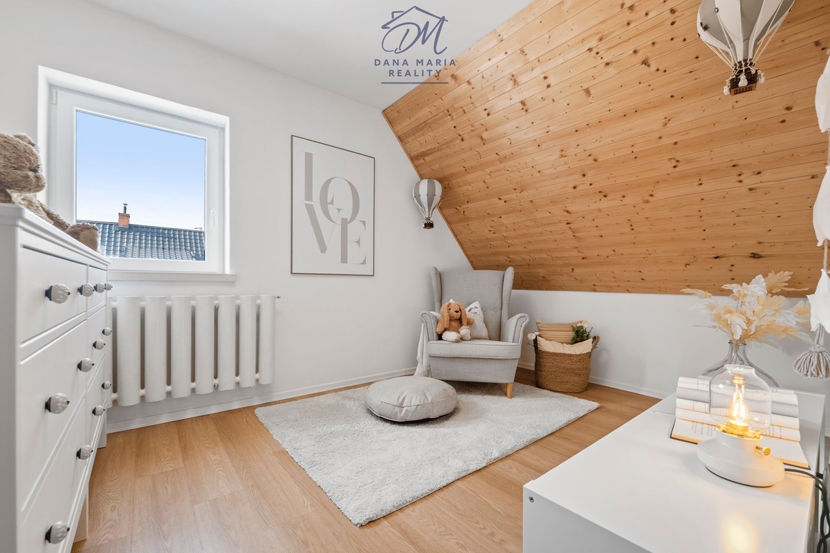Prodej domu 218 m², pozemek 674 m²