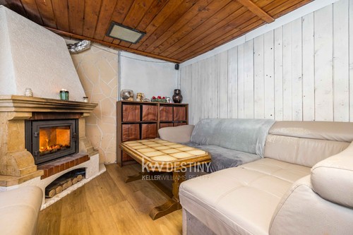 Prodaná chata 111 m², pozemek 305 m²