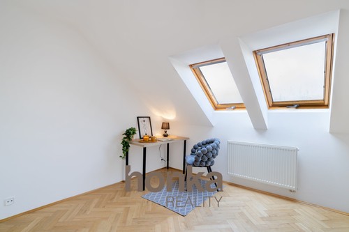 Prodej domu 354 m², pozemek 380 m²