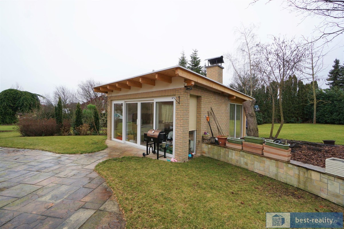 Prodej domu 676 m², pozemek 2737 m²
