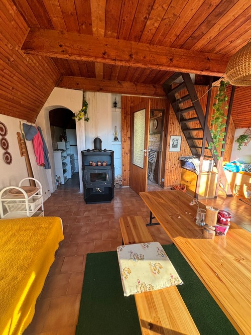Prodaná chata 40 m², pozemek 343 m²