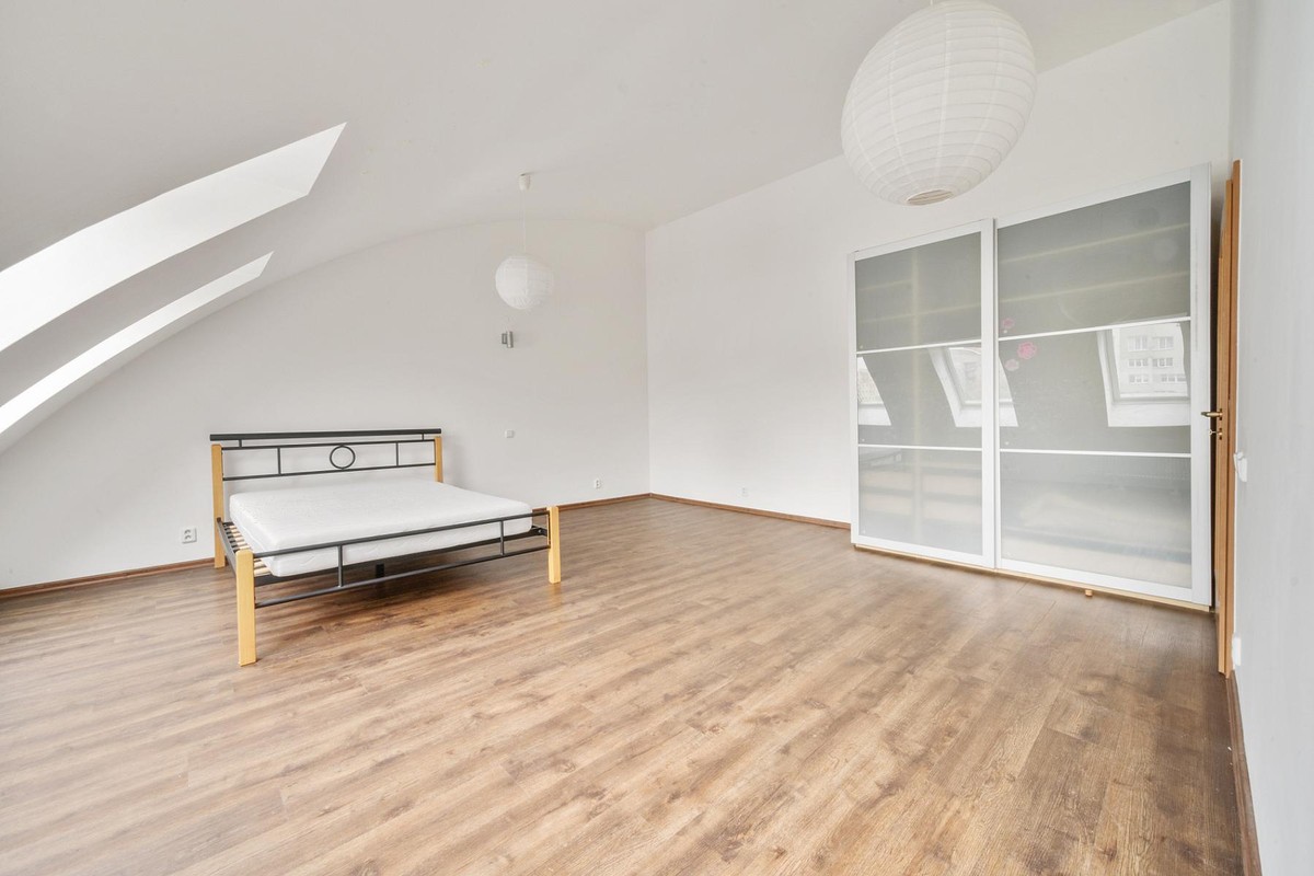 Prodej bytu 4+kk 109 m²