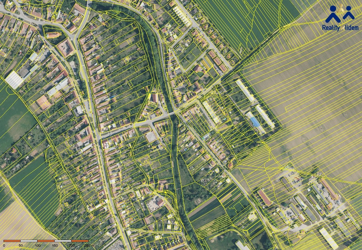 Prodej stavebního pozemku 440 m²