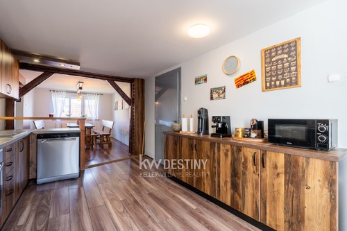 Prodaný dům 300 m², pozemek 676 m²
