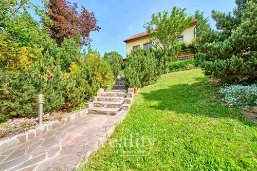 Prodaný dům 202 m², pozemek 1641 m²