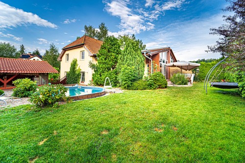 Prodaný dům 187 m², pozemek 900 m²
