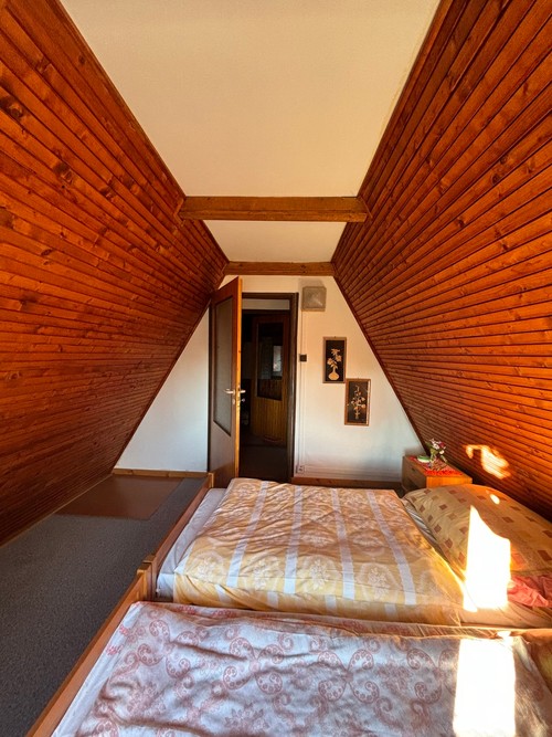 Prodaná chata 40 m², pozemek 343 m²