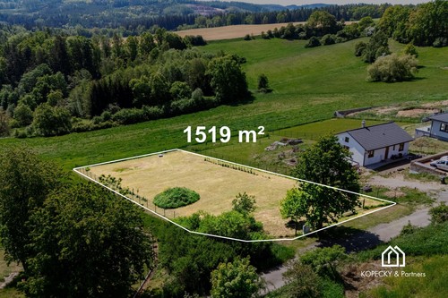 Prodej stavebního pozemku 1519 m²