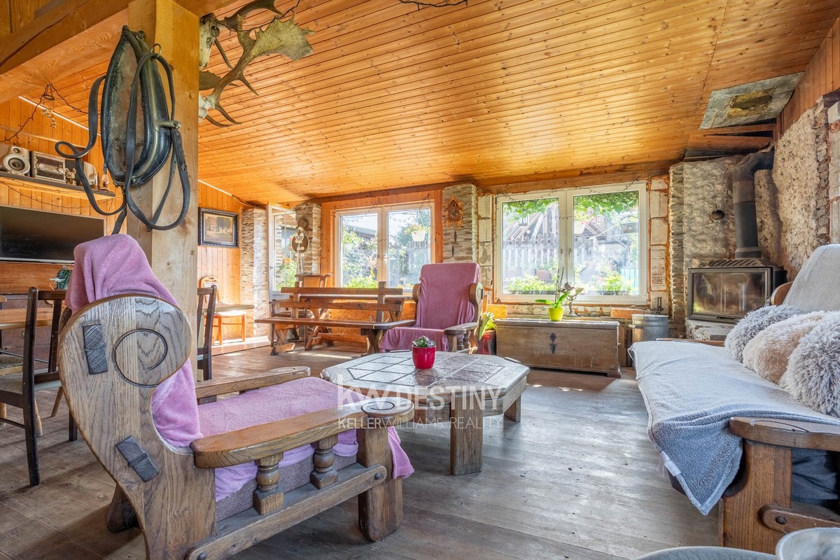 Prodej domu 230 m², pozemek 910 m²