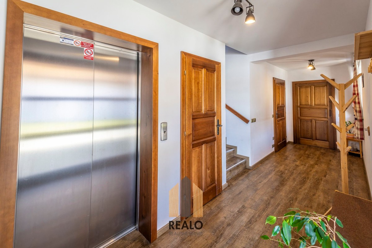 Prodej chalupy 399 m², pozemek 6536 m²