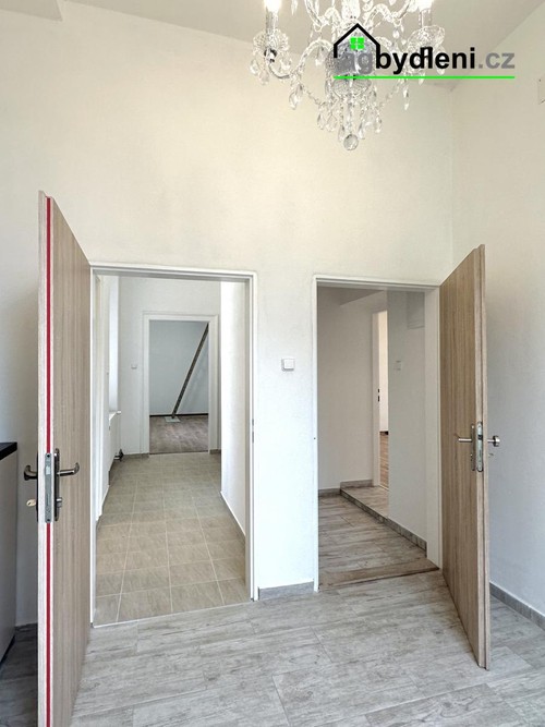 Prodej domu 278 m², pozemek 3000 m²