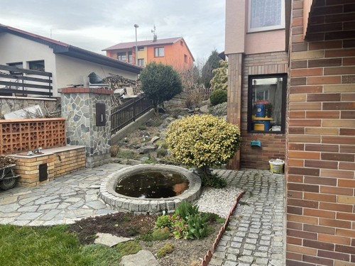 Prodaná vila 296 m², pozemek 815 m²