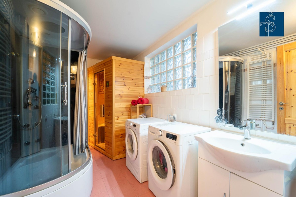 Prodej domu 210 m², pozemek 444 m²