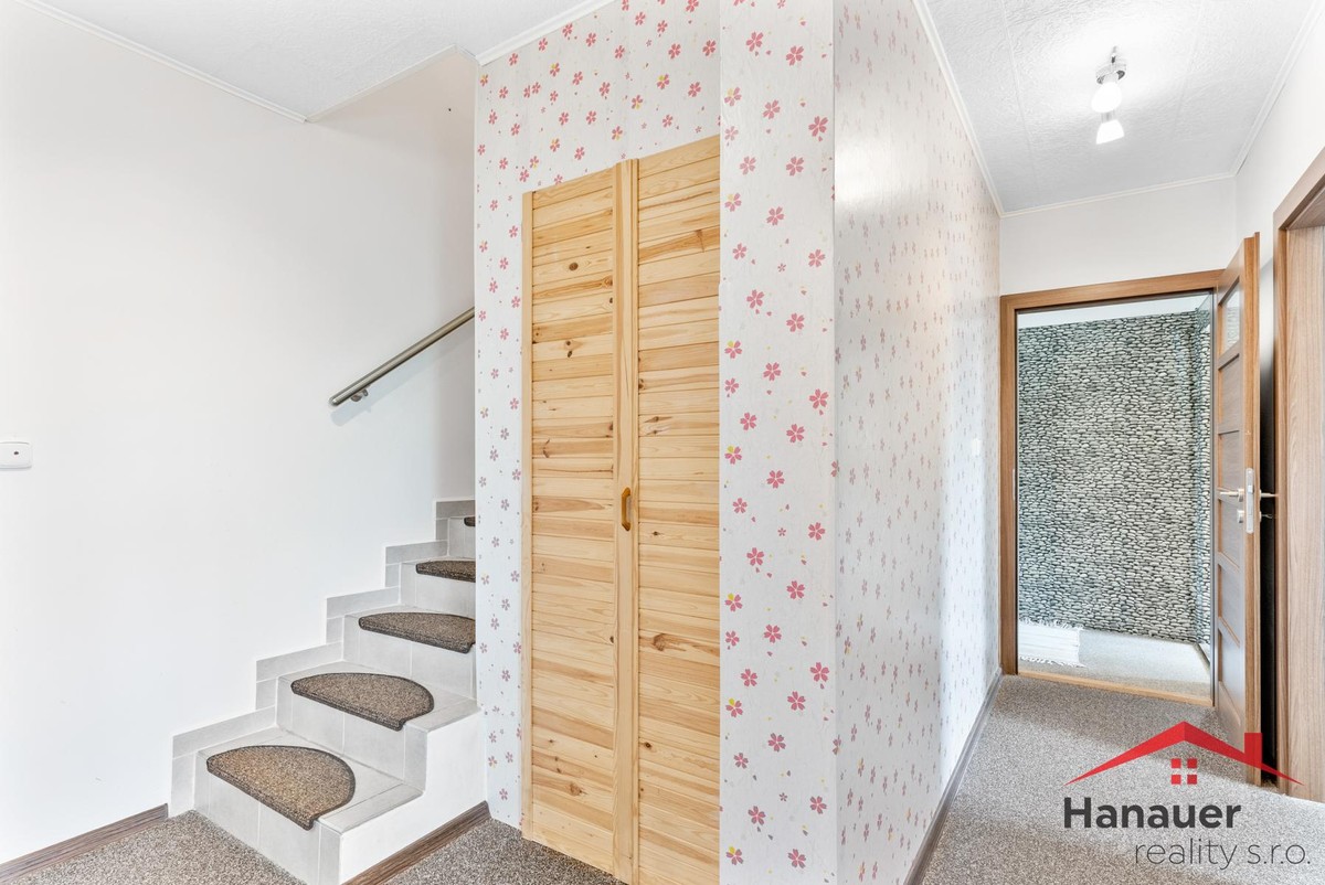 Prodej domu 170 m², pozemek 1162 m²