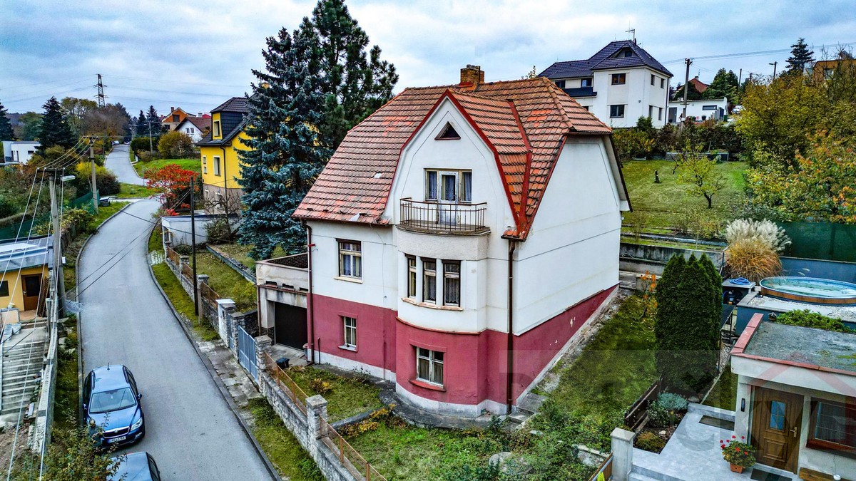 Prodej domu 200 m², pozemek 866 m²
