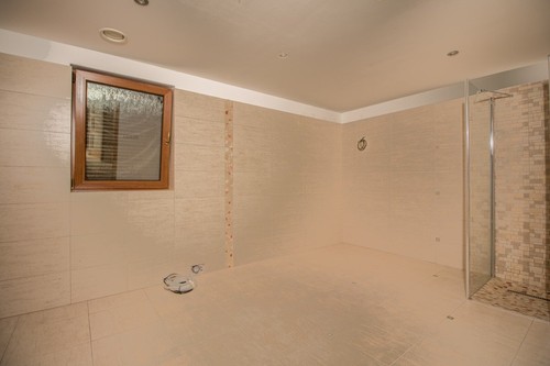 Prodaný dům 373 m², pozemek 13121 m²