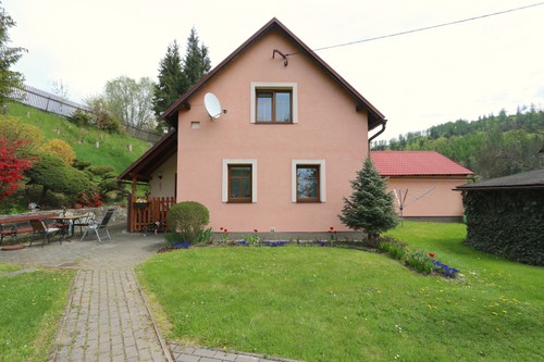 Prodaný dům 102 m², pozemek 3440 m²