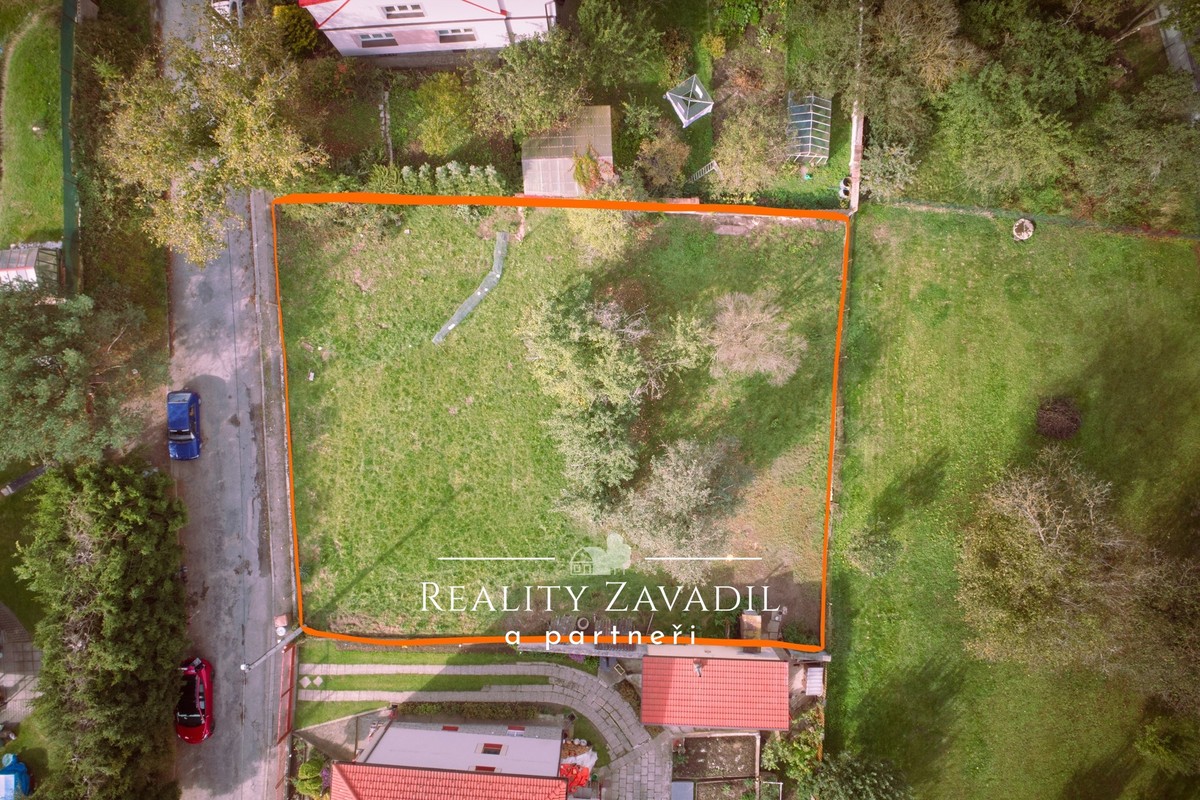 Prodej stavebního pozemku 813 m²