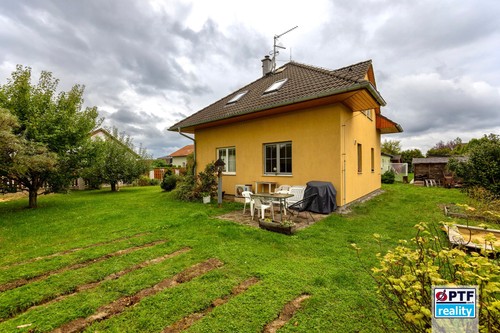 Prodaný dům 100 m², pozemek 646 m²