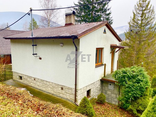 Prodaná chata 72 m², pozemek 410 m²