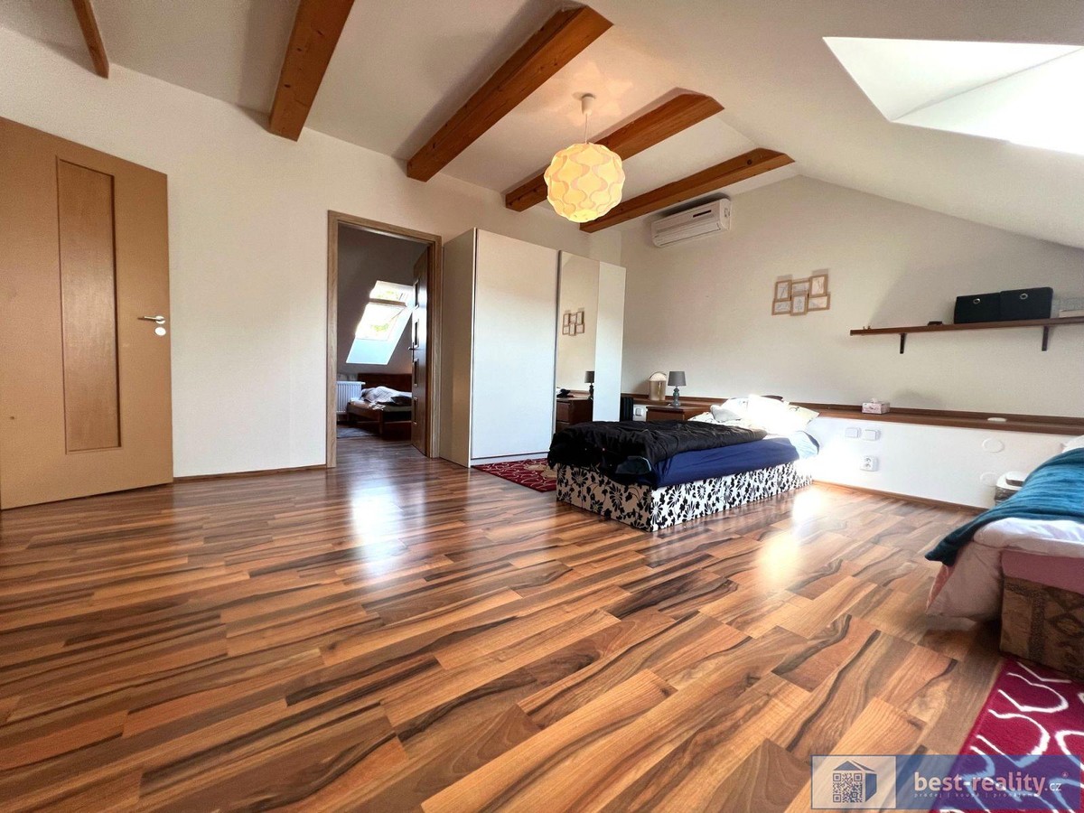 Prodej bytu 4+kk 153 m²