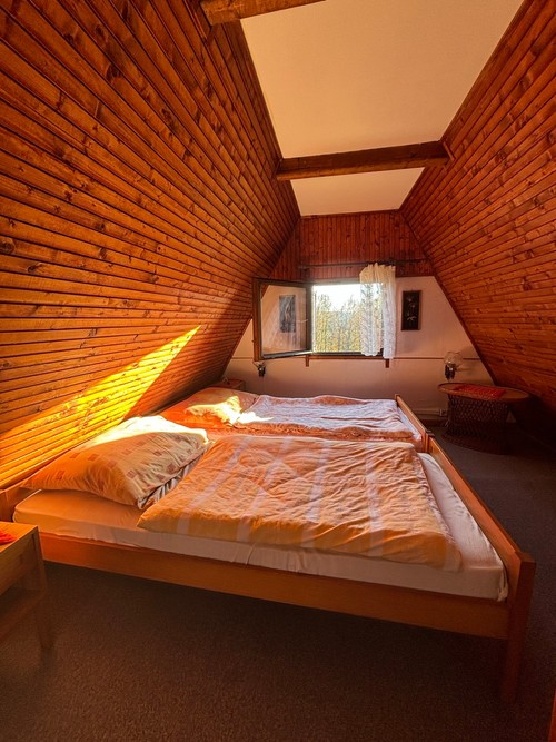 Prodaná chata 40 m², pozemek 343 m²
