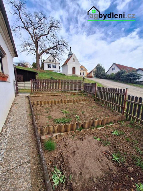 Prodej domu 70 m², pozemek 333 m²