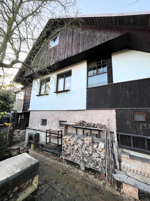 Prodaná chata 50 m², pozemek 472 m²