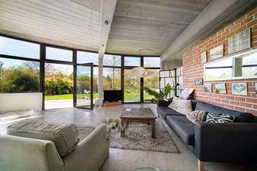 Prodaná vila 229 m², pozemek 1335 m²