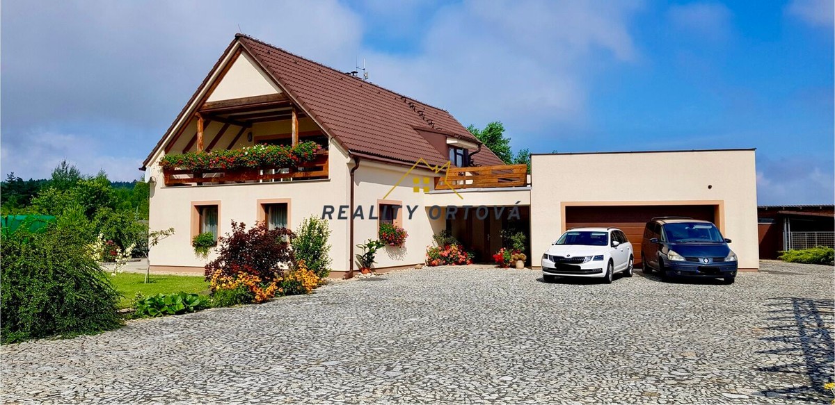 Prodej domu 435 m²