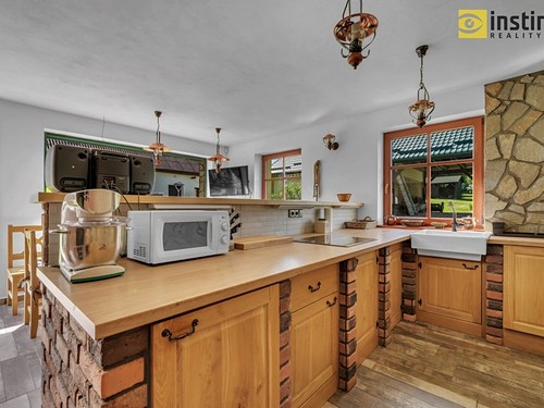 Prodaný dům 333 m², pozemek 4077 m²